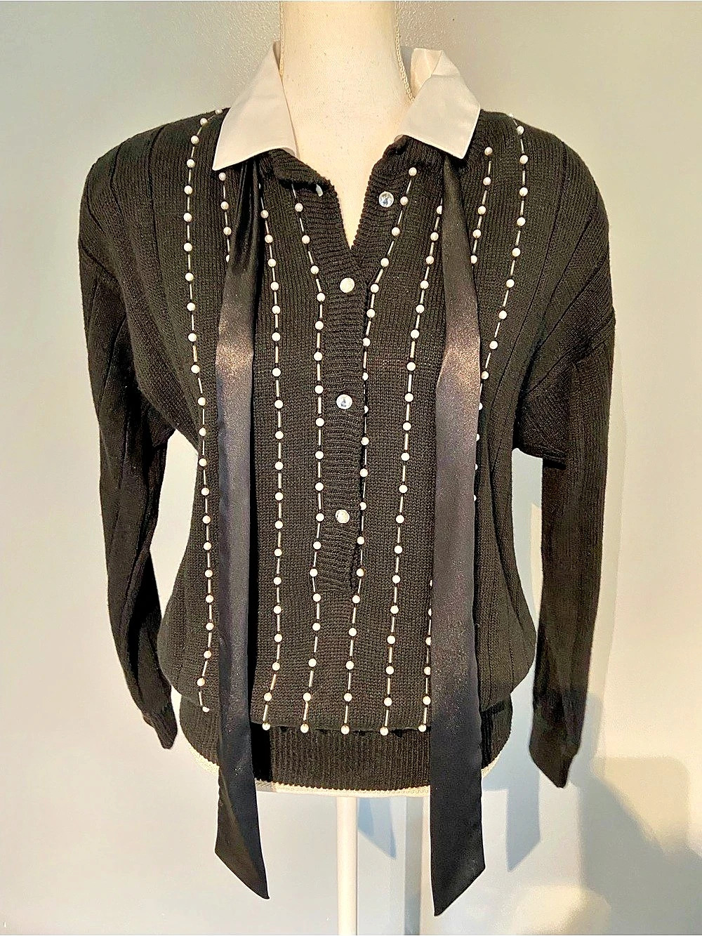 Vintage black sweater with pearl detail